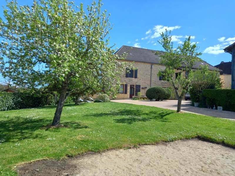 Maison 7 pièces 185 m² · à Gourdon · 185 m² · 299 900 €