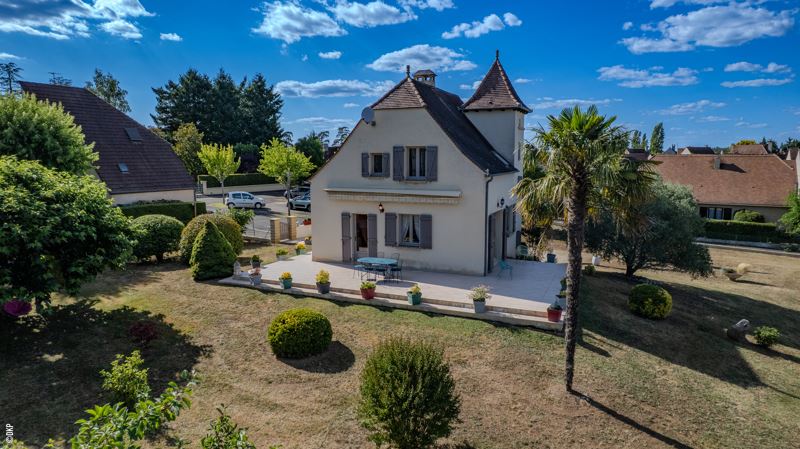 Maison 5 pièces 109 m² · à Gourdon · 109 m² · 299 697 €