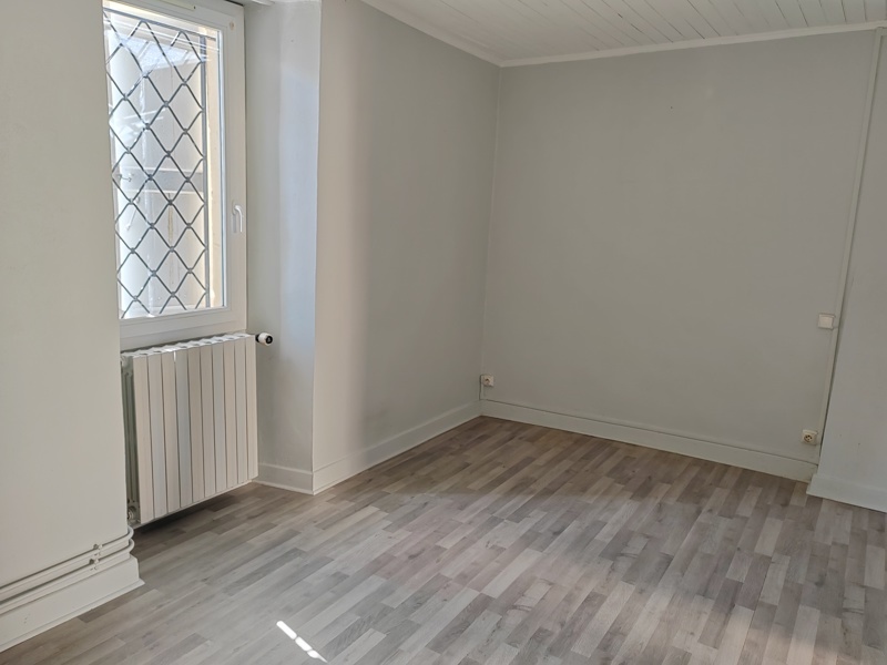 Vente Maison LE VIGAN-EN-QUERCY - 5 pièces -73 m² - (46300)