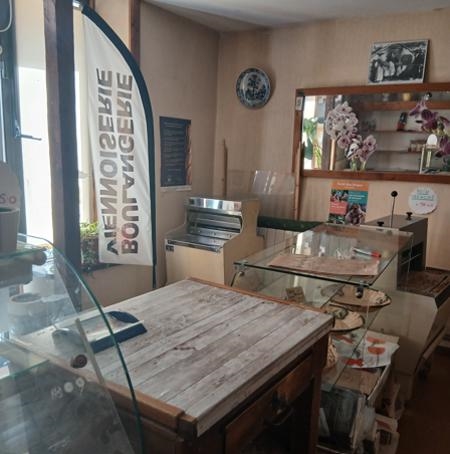Vente Immeuble ST GERMAIN DU BEL AIR - -  240 m² - (46310)