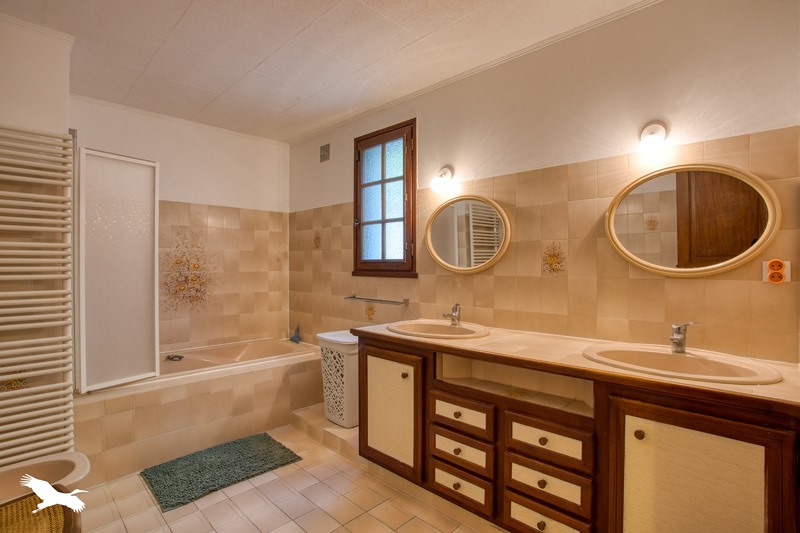 Vente Maison LE VIGAN-EN-QUERCY - 8 pièces -164 m² - (46300)