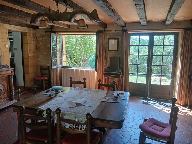 Vente Maison Le Vigan-en-quercy - 8 pièces -231 m² - (46300)