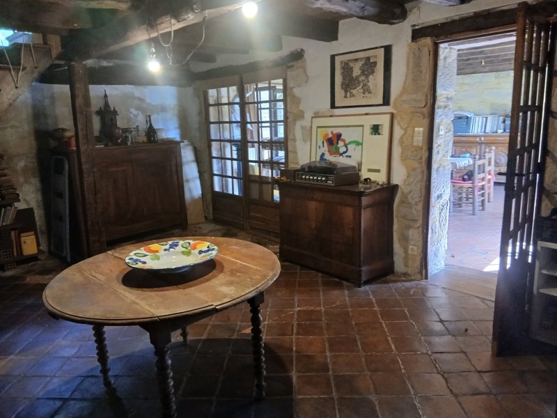 Vente Maison Le Vigan-en-quercy - 8 pièces -231 m² - (46300)