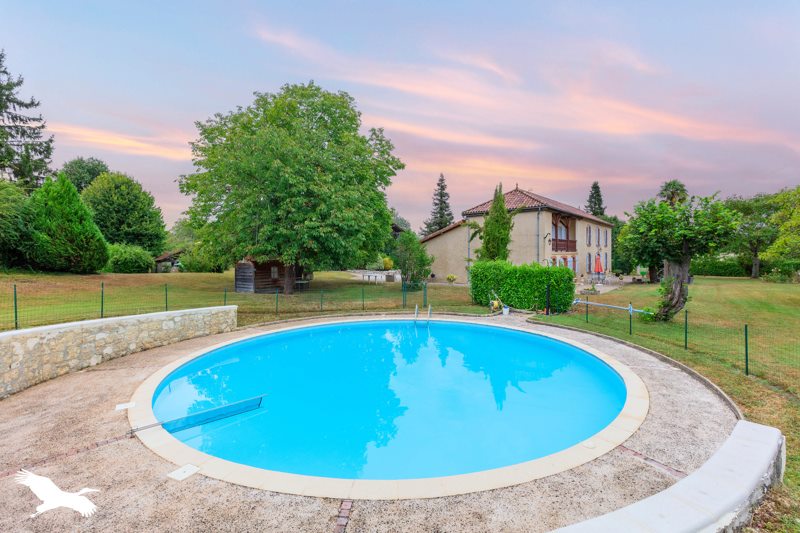 Vente Maison MIRANDE - 8 pièces -190 m² - (32300)