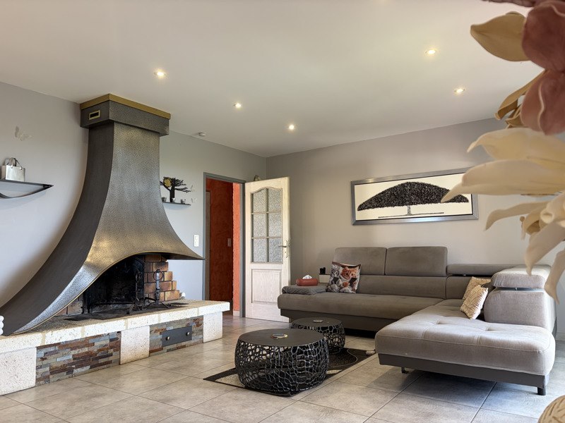 Vente Maison Saint-Maur - 6 pièces -176 m² - (32300)