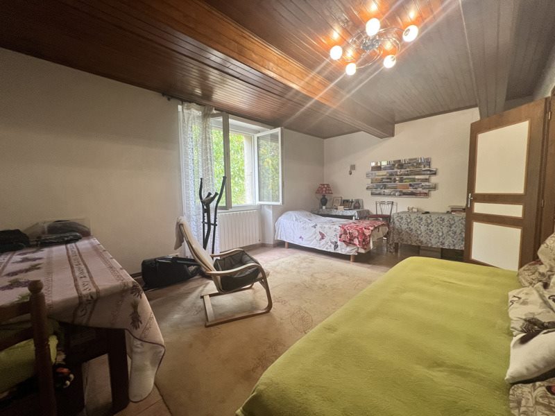Vente Maison Aux-Aussat - 6 pièces -240 m² - (32170)