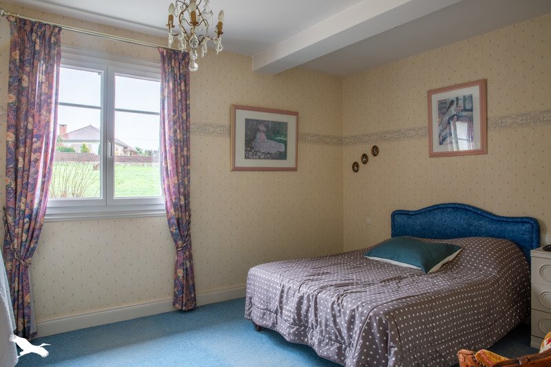 Vente Maison USSAC - 6 pièces -181 m² - (19270)