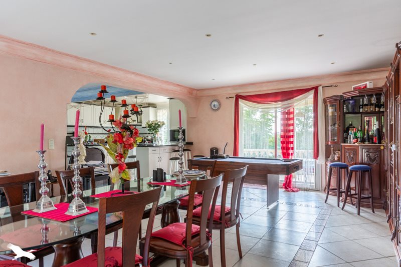 Vente Maison USSAC - 7 pièces -183 m² - (19270)