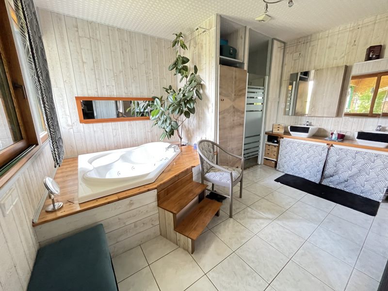 Vente Maison USSAC - 5 pièces -146 m² - (19270)