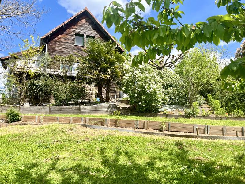Vente Maison USSAC - 5 pièces -146 m² - (19270)