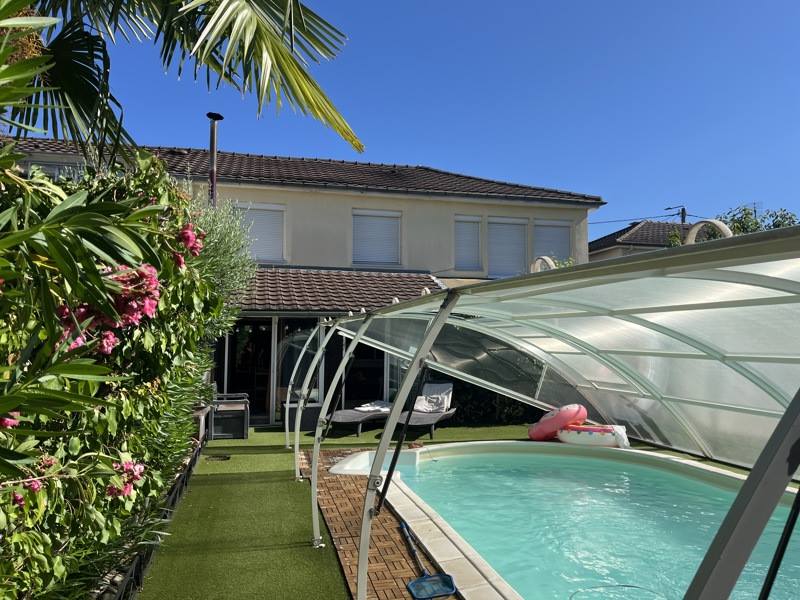 Vente Maison BRIVE LA GAILLARDE - 6 pièces -132 m² - (19100)