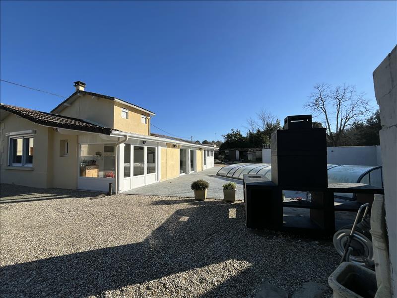 Vente Maison VERTHEUIL - 5 pièces -102 m² - (33180)