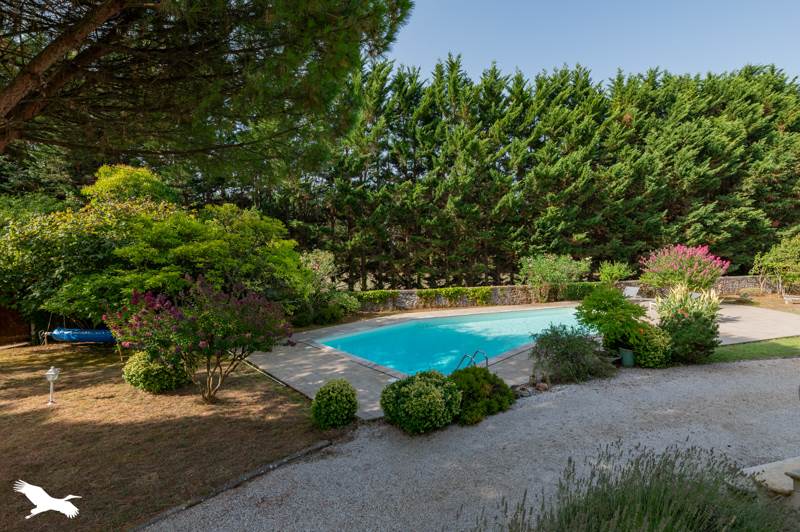 Vente Maison ST SEURIN DE CADOURNE - 6 pièces -137 m² - (33180)