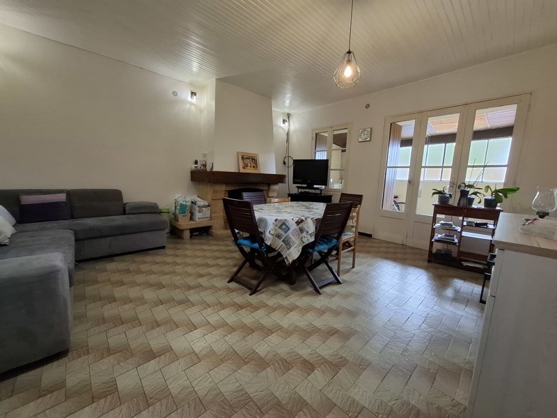 Vente Maison ST ESTEPHE - 5 pièces -99 m² - (33180)