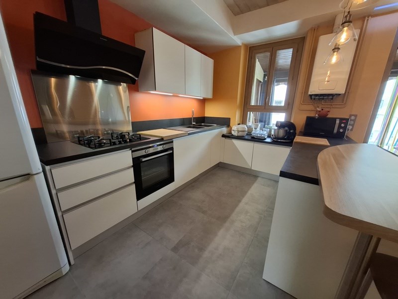 Vente Maison ST ESTEPHE - 5 pièces -99 m² - (33180)
