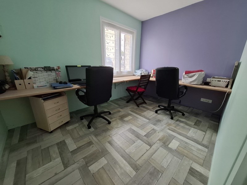 Vente Maison ST ESTEPHE - 5 pièces -99 m² - (33180)