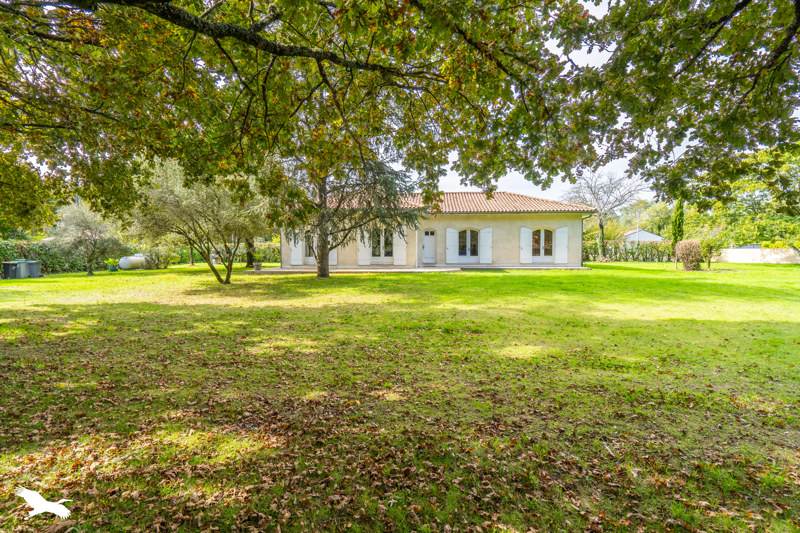 Vente Maison ST SAUVEUR - 5 pièces -124 m² - (33250)