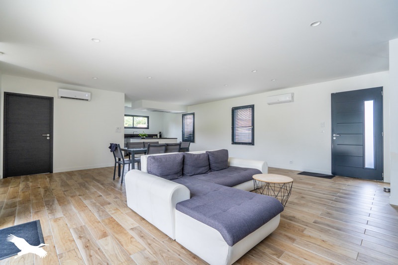 Vente Maison CISSAC MEDOC - 5 pièces -141 m² - (33250)