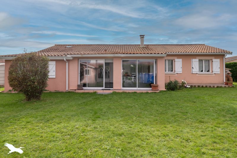 Vente Maison CUSSAC FORT MEDOC 33460 4 pièces - 120 m²