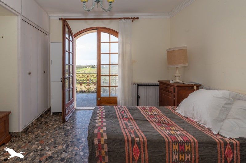 Vente Maison ST SEURIN DE CADOURNE - 5 pièces -175 m² - (33180)