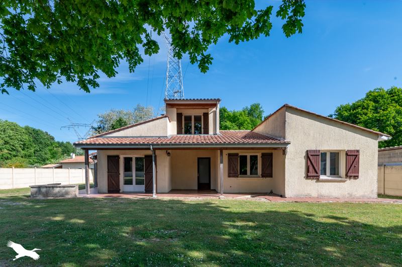 Vente Maison ST SAUVEUR - 4 pièces -106 m² - (33250)