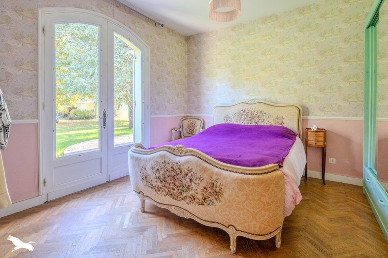 Vente Maison ST SAUVEUR - 5 pièces -124 m² - (33250)