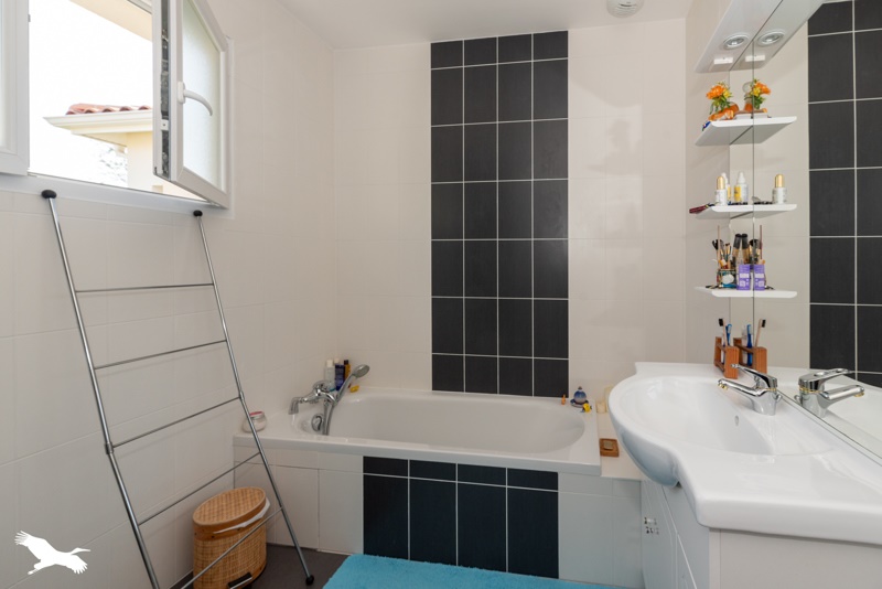 Vente Maison VERTHEUIL - 4 pièces -94 m² - (33180)