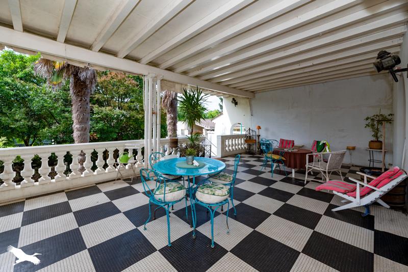 Vente Maison PAUILLAC - 7 pièces -170 m² - (33250)