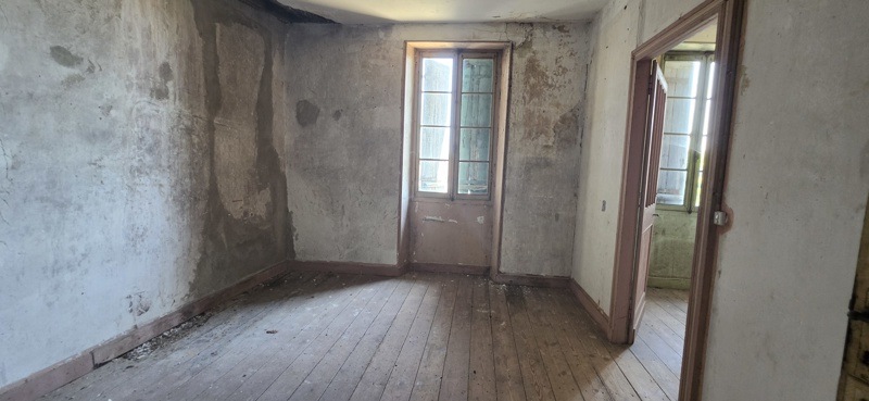 Vente Maison ST ESTEPHE - 5 pièces -140 m² - (33180)