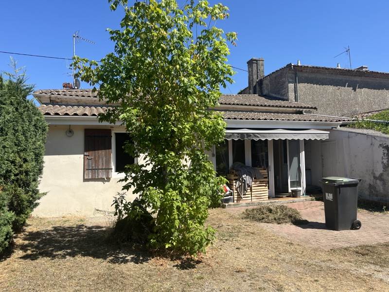 Vente Maison ST ESTEPHE - 4 pièces -125 m² - (33180)