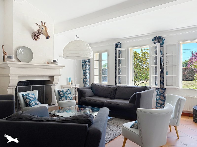 Vente Maison CISSAC MEDOC - 9 pièces -253 m² - (33250)