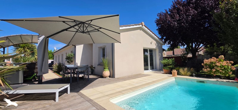 Vente Maison Saint-Laurent-Médoc 33112 9 pièces - 169 m²