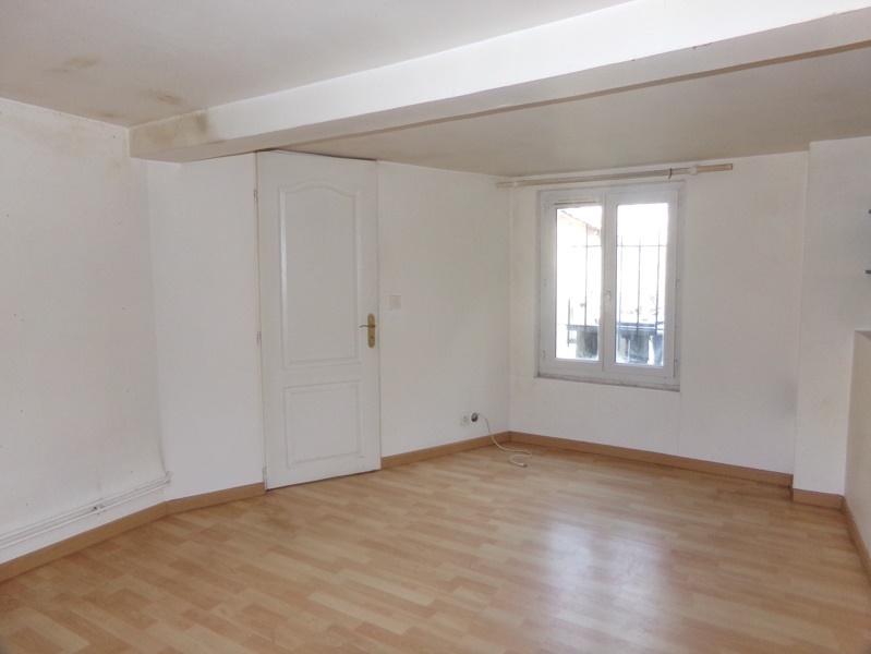 Vente Maison MANTES LA VILLE - 2 pièces -74 m² - (78711)