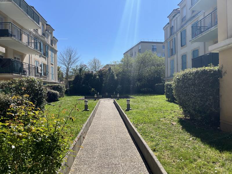 Vente Appartement MANTES LA VILLE - 1 pièce -28 m² - (78711)