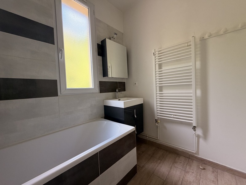Vente Appartement MANTES LA VILLE - 3 pièces -64 m² - (78711)
