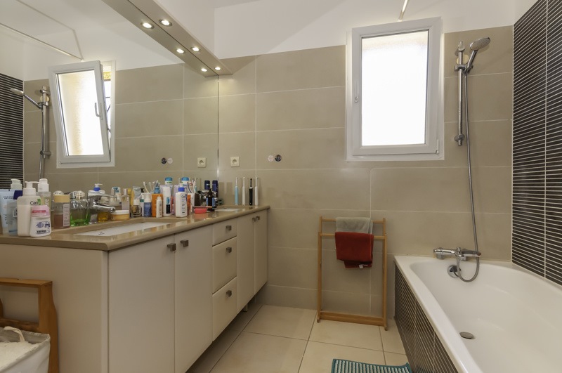 Vente Maison FRONTIGNAN - 5 pièces -107 m² - (34110)
