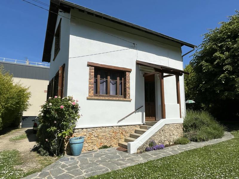 Vente Maison ERMONT - 5 pièces -104 m² - (95120)