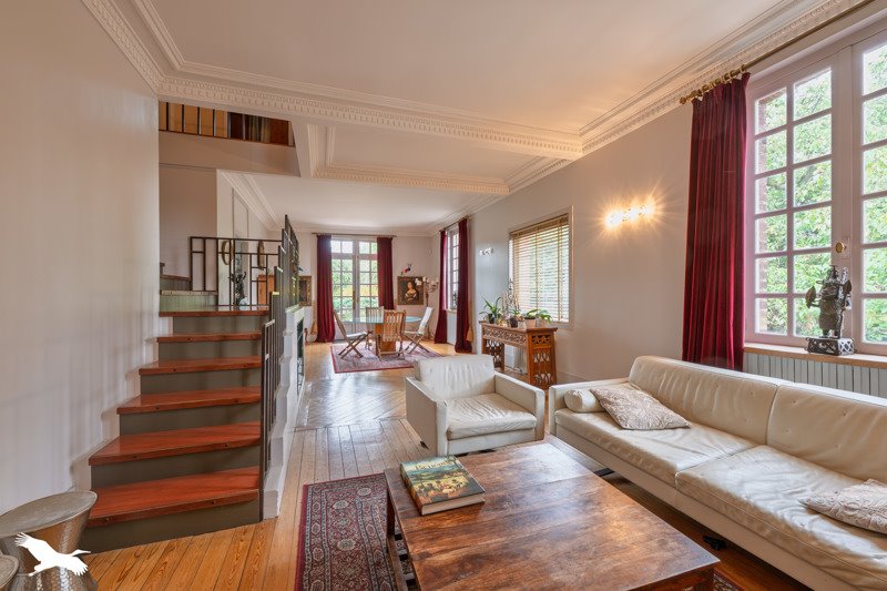 Vente Maison MONTLIGNON - 6 pièces -153 m² - (95680)