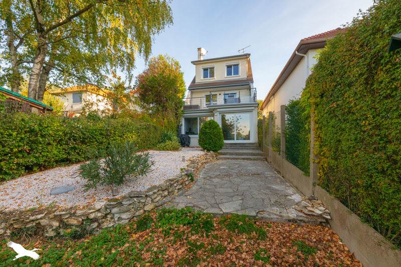Vente Maison EAUBONNE - 6 pièces -149 m² - (95600)