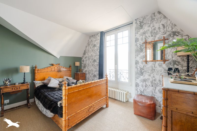 Vente Maison ERMONT - 7 pièces -170 m² - (95120)