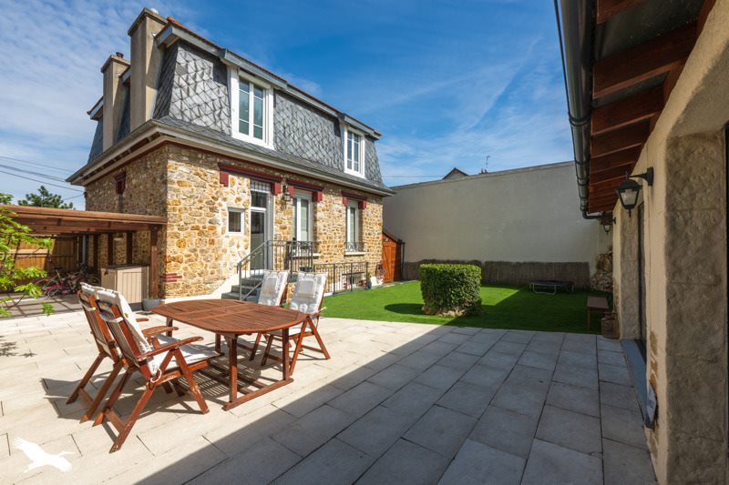 Vente Maison EAUBONNE - 7 pièces -190 m² - (95600)