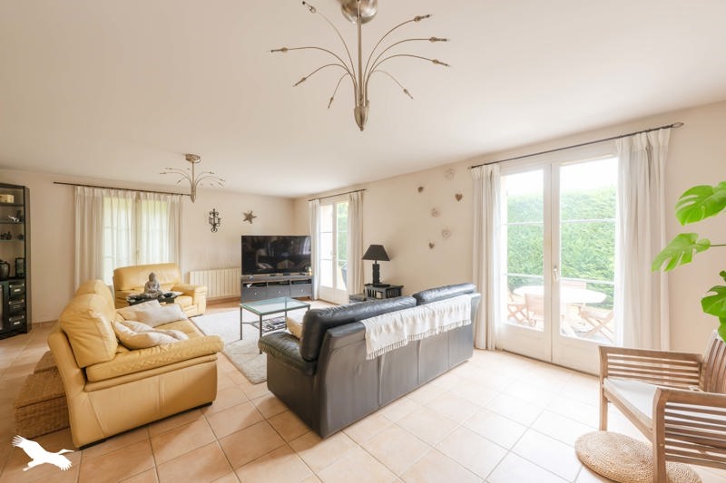 Vente Maison MONTLIGNON - 6 pièces -135 m² - (95680)