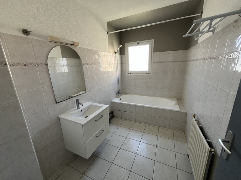 Vente Appartement BOUJAN SUR LIBRON - 3 pièces -68 m² - (34760)