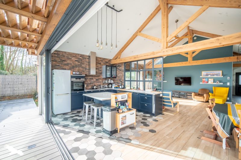 Vente Maison ST VINCENT DE TYROSSE - 5 pièces -165 m² - (40230)