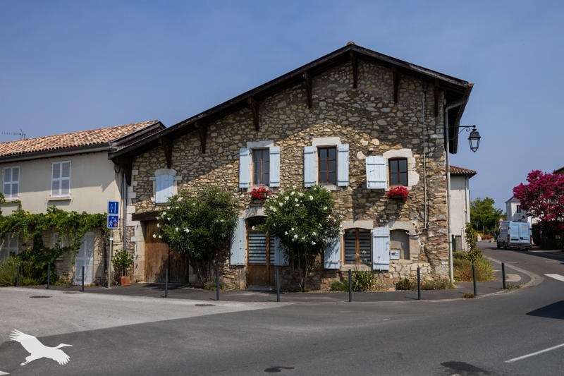 Vente Maison SAUBUSSE - 6 pièces -200 m² - (40180)