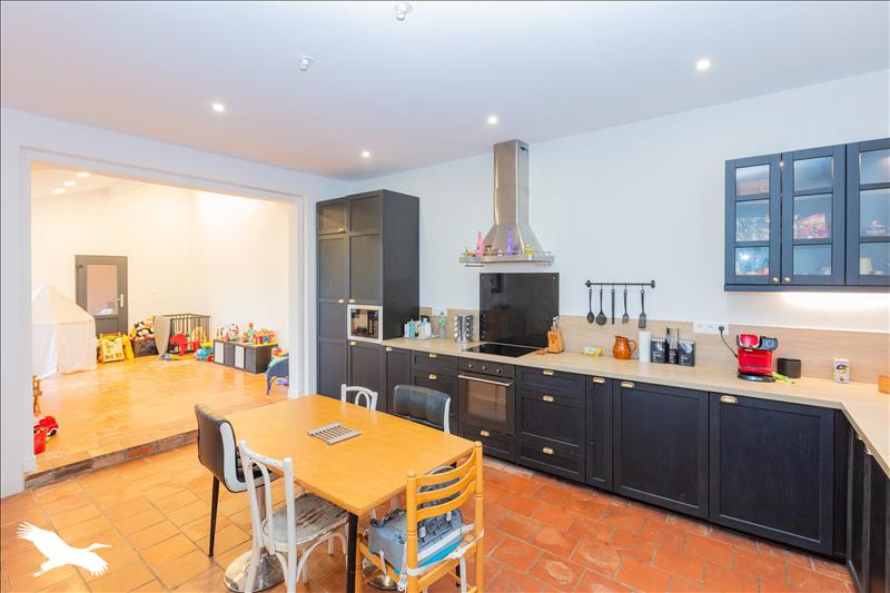 Vente Maison RAZENGUES - 5 pièces -215 m² - (32600)