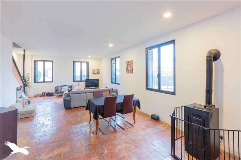 Vente Maison RAZENGUES - 5 pièces -215 m² - (32600)