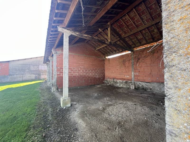 Vente Maison L ISLE JOURDAIN - 1 pièce -150 m² - (32600)