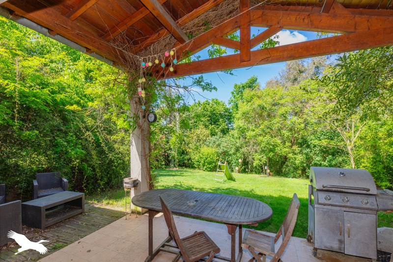 Vente Maison RAZENGUES - 7 pièces -250 m² - (32600)