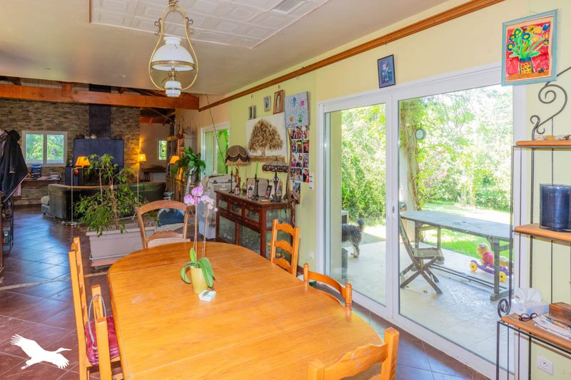 Vente Maison RAZENGUES - 7 pièces -250 m² - (32600)